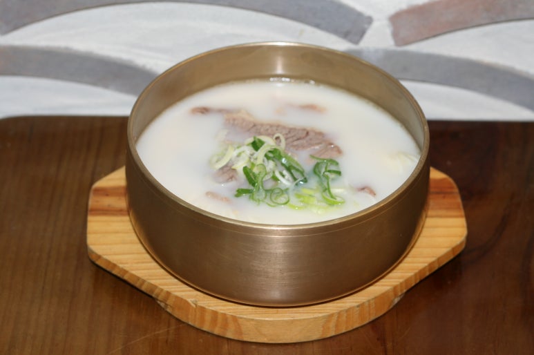 명품 설렁탕 이미지