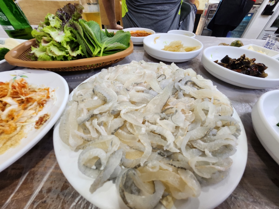 부자부자횟집 이미지