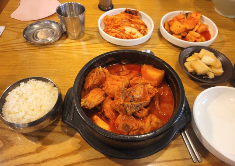 향촌닭집 이미지