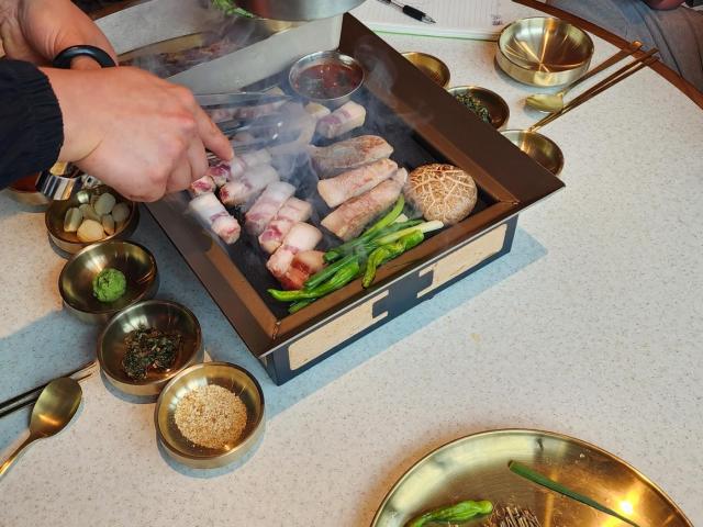 제주중문흑돼지초풍 이미지