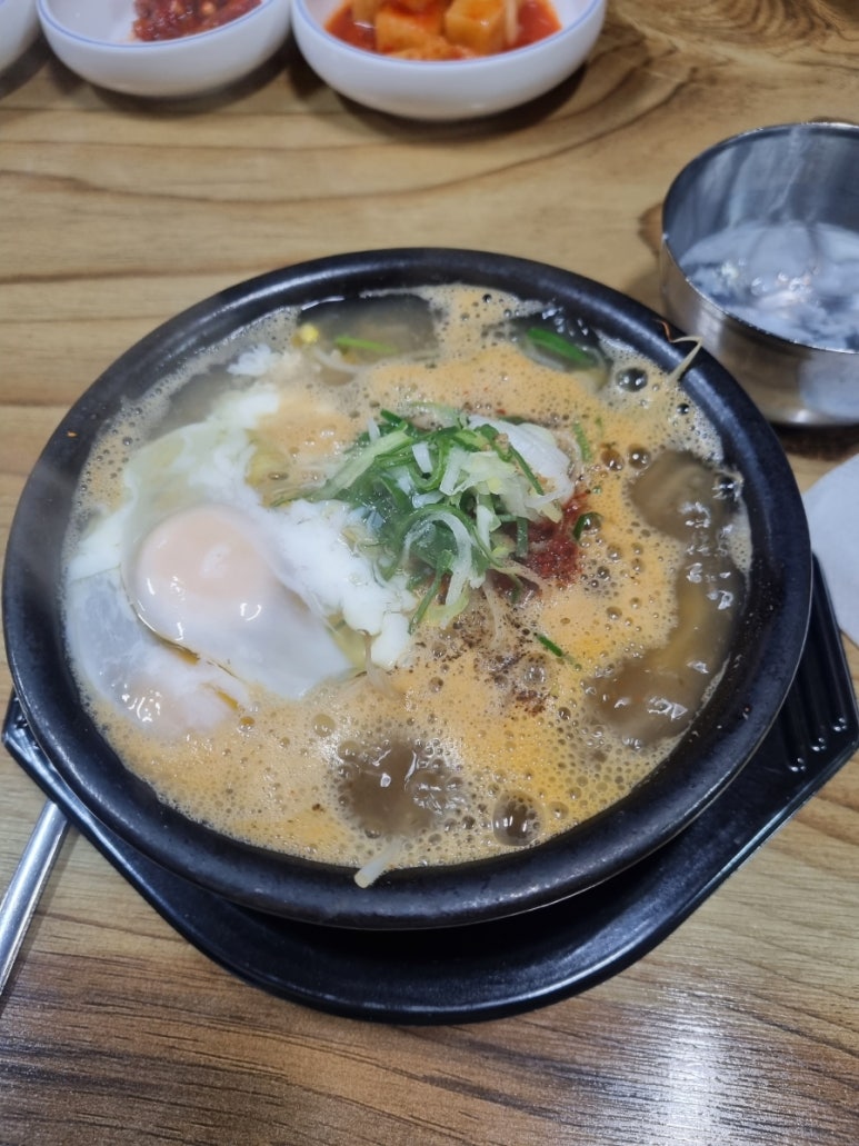옴팡골콩나물국밥 이미지
