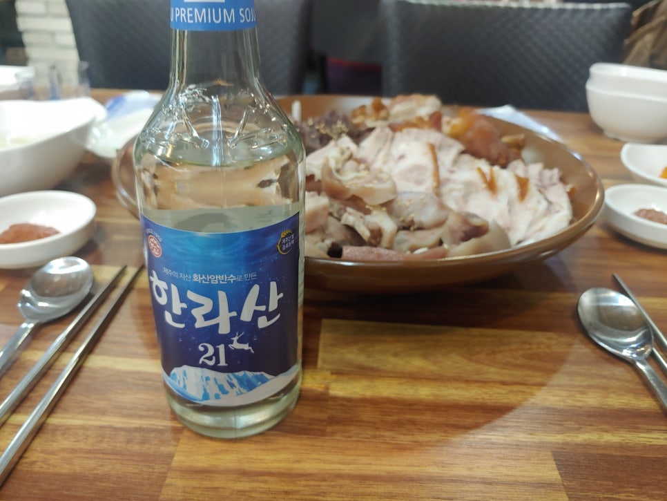 탐라왕족발 이미지