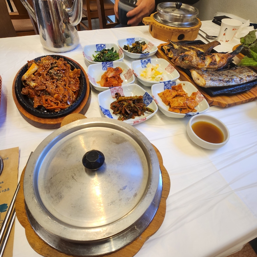 어촌생선구이 이미지
