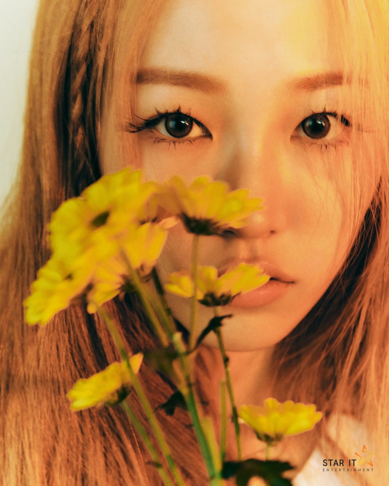 Cooing 쿠잉 이미지