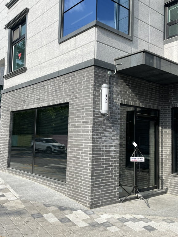로우로우(llow rrow) 이미지