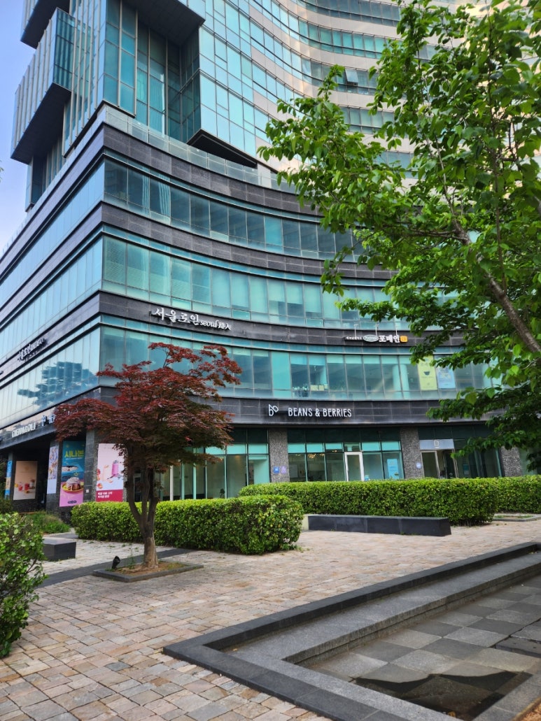 빈스앤베리즈 갤러리아포레점 이미지