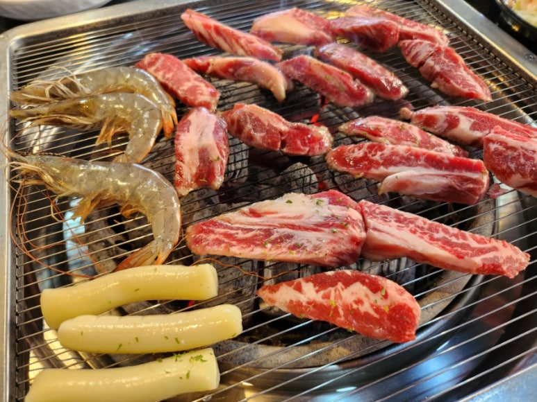 요기소먹으면돼지 이미지