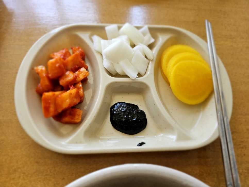 덕충반점 이미지