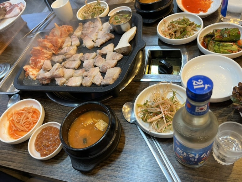 솔잎솔제주흑돈 이미지
