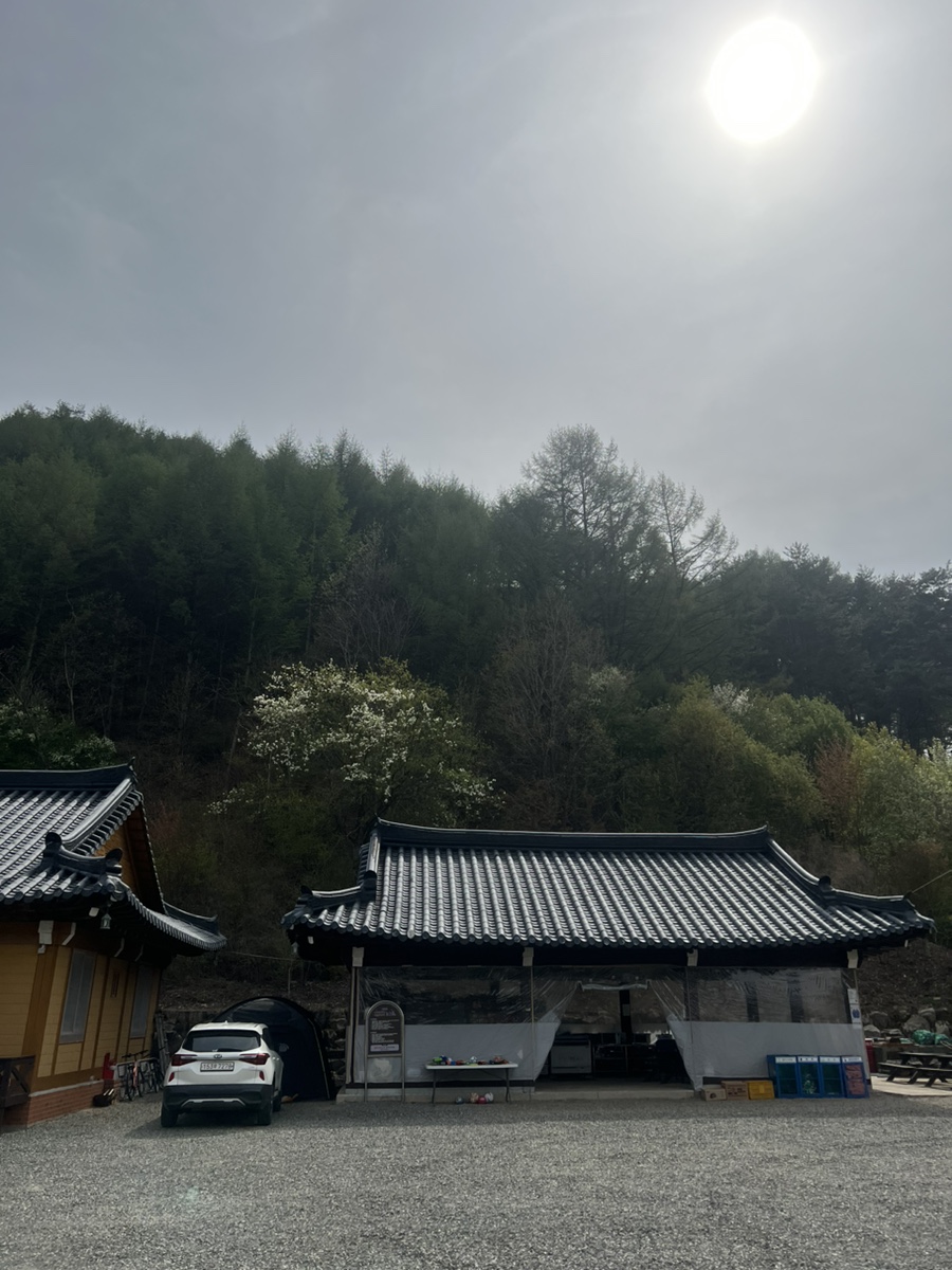 보랏빛오토캠핑장 이미지