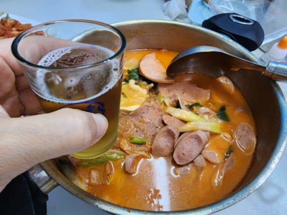 쌍둥이 부대찌개 이미지