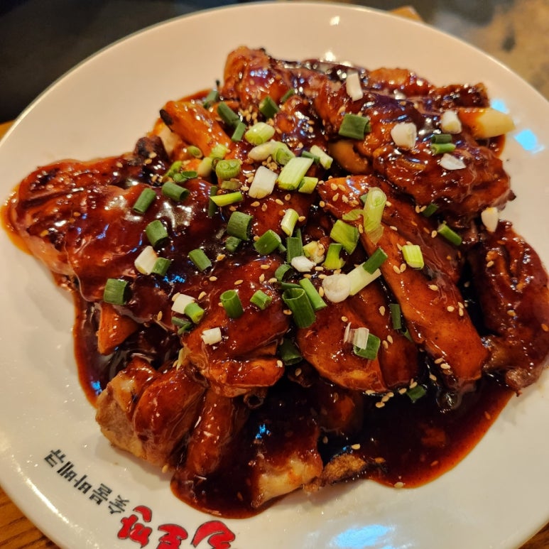 불로만치킨바베큐 이미지