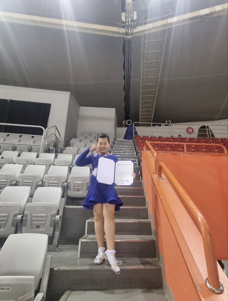 유성댄스스포츠학원 이미지