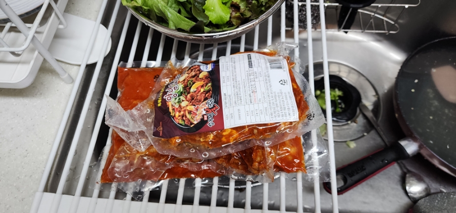 율이네스토어 이미지