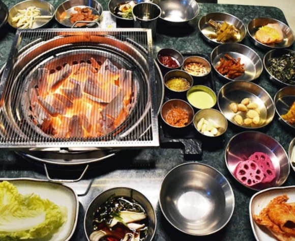 만컴퍼니 이미지
