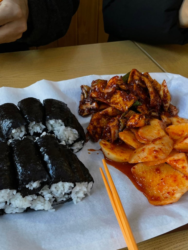 충무서점 이미지