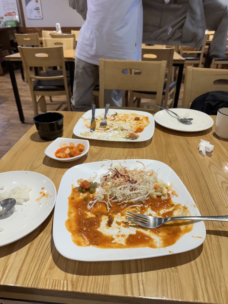 달과7펜스 이미지
