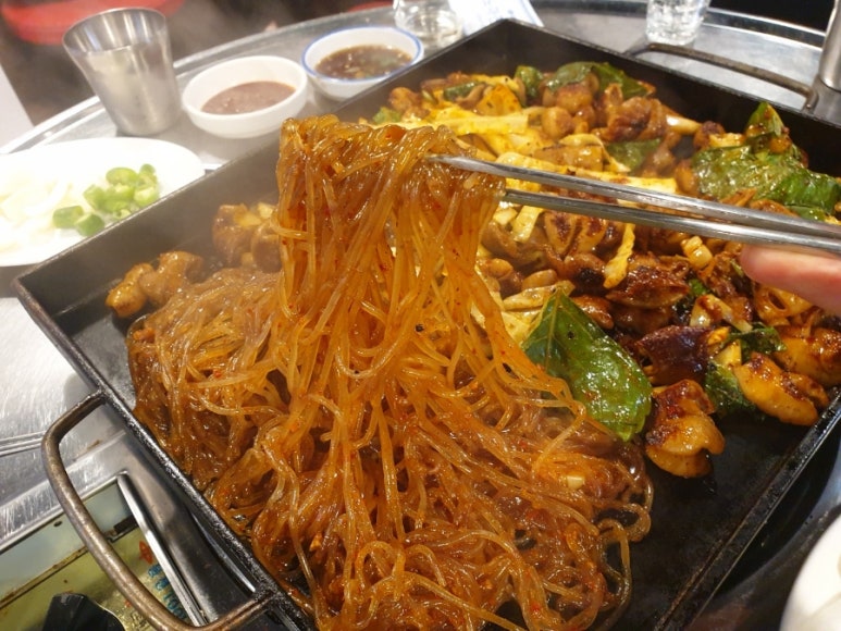 철판야채곱창 이미지