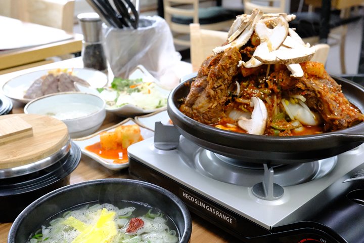동인동찜갈비왕갈비탕 이미지
