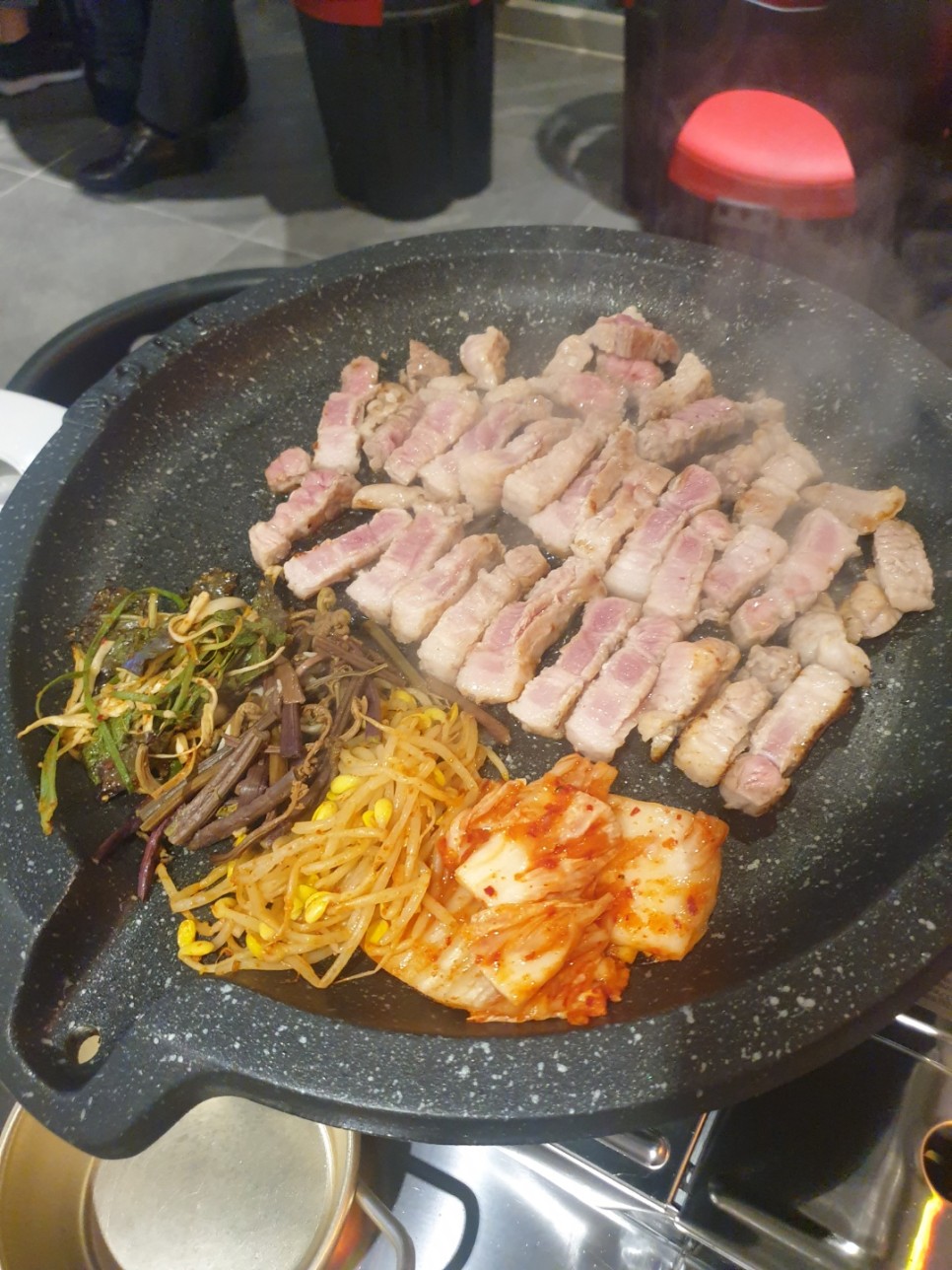 꽃돈삼겹살 이미지