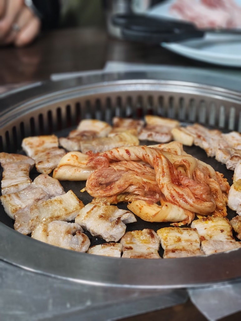 민속숯불갈비 이미지