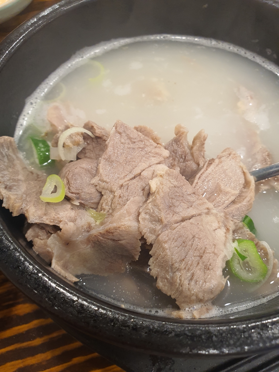 청화백 돼지국밥 이미지