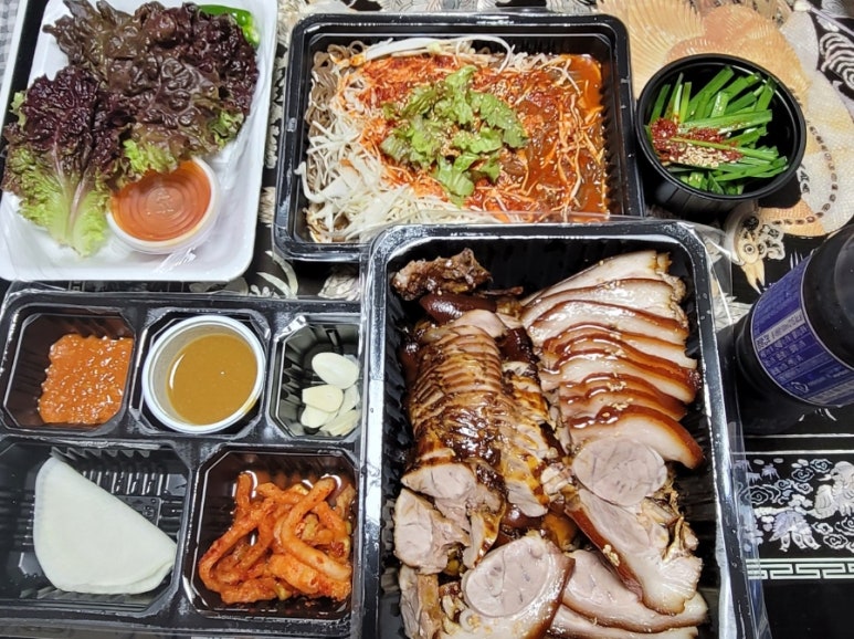 호랭이왕족발 이미지