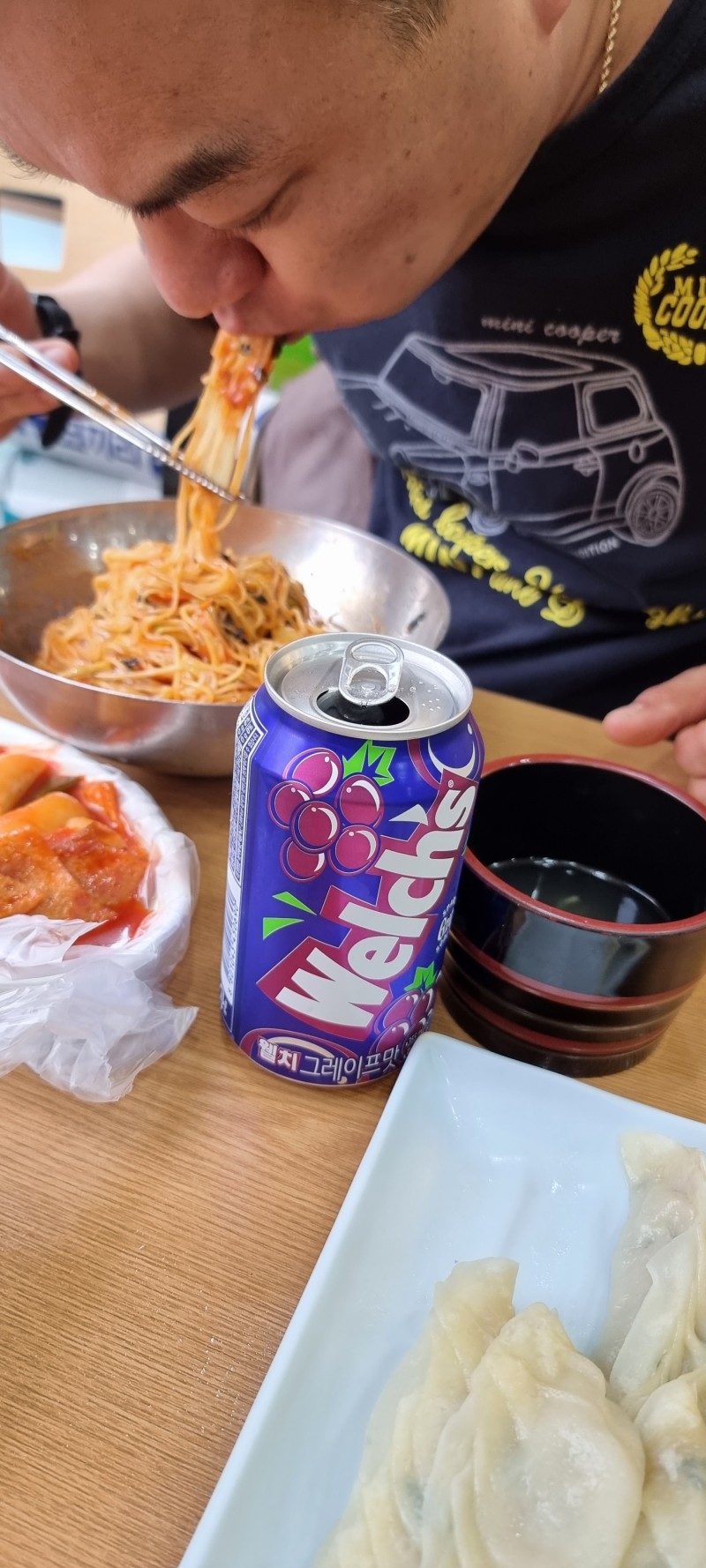 엄지네분식 이미지