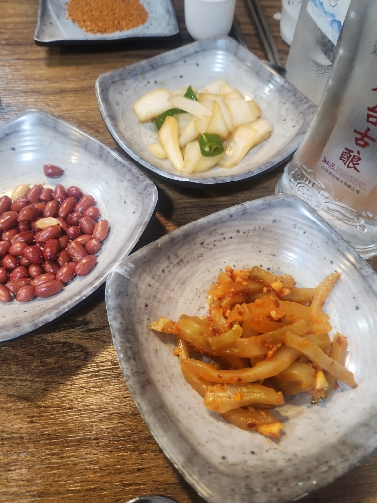양꼬치앤칭따오 이미지