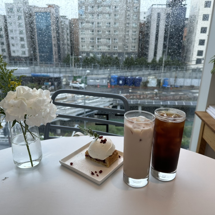 (주)진루아쏘 이미지