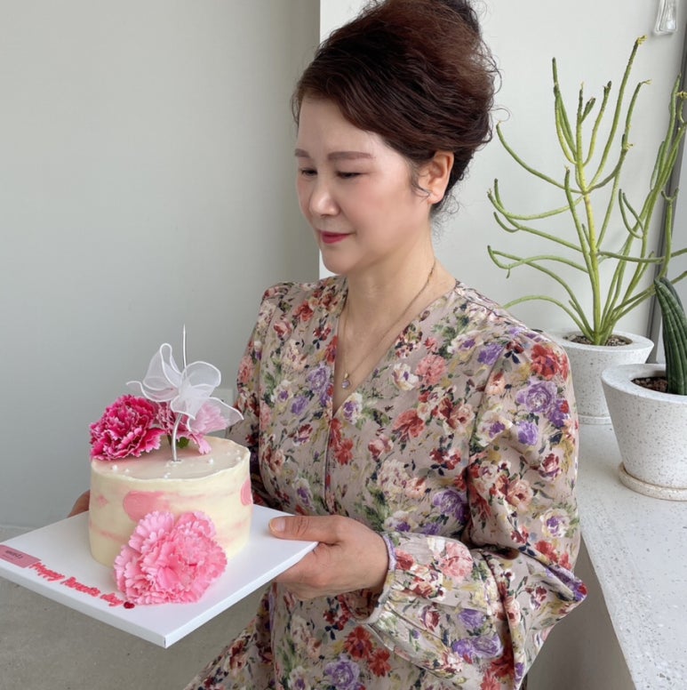비비하우스케이크 이미지