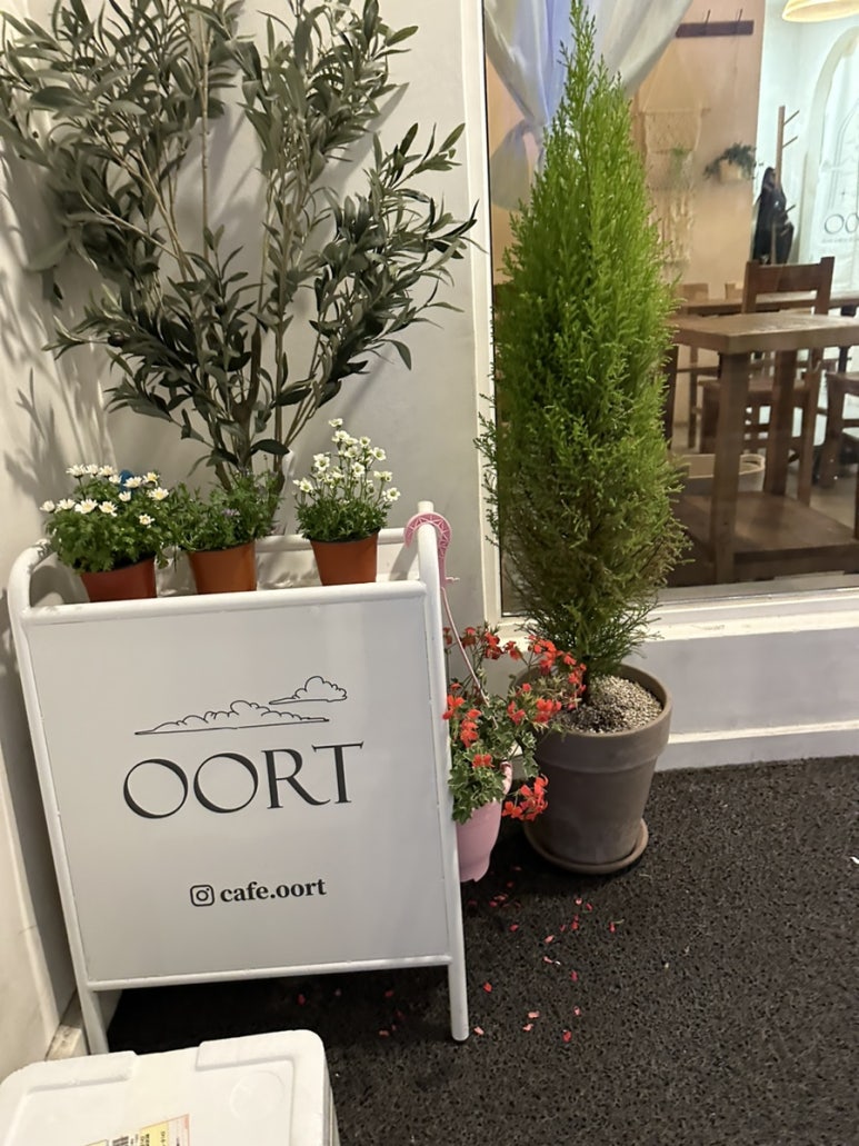 cafe oort(카페 오르트) 이미지