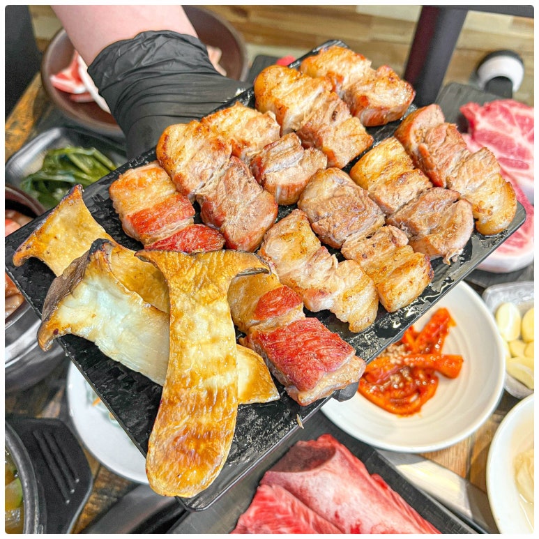 반송돈 수원광교점 이미지