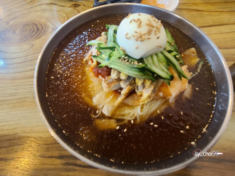 한들밀면 이미지