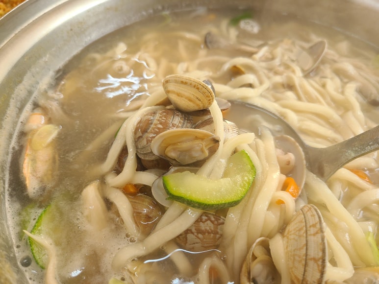 하드림해물칼국수 이미지