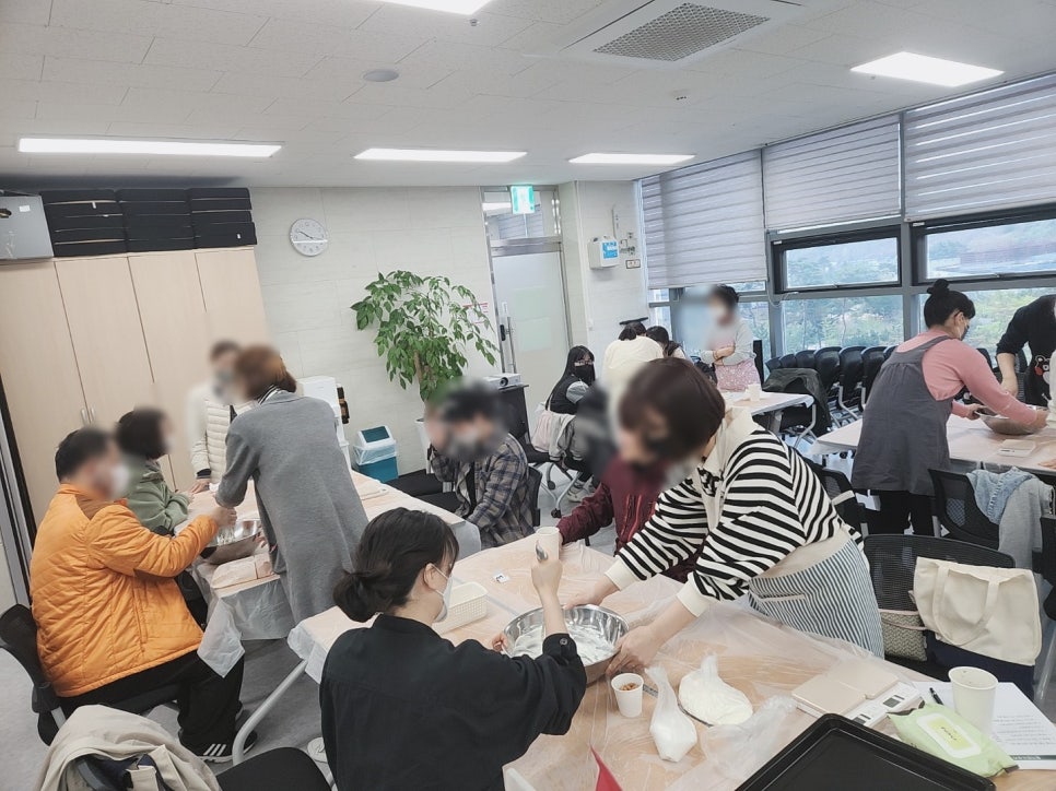 오늘도빛나는테이블 이미지