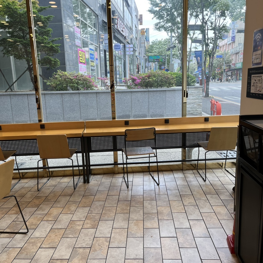 롯데리아 유성점 이미지