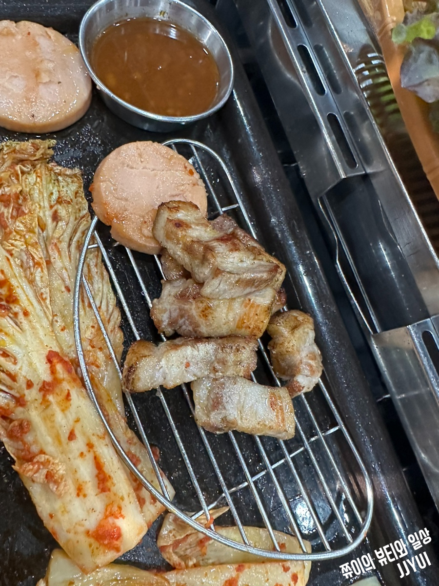생생통삼겹 이미지