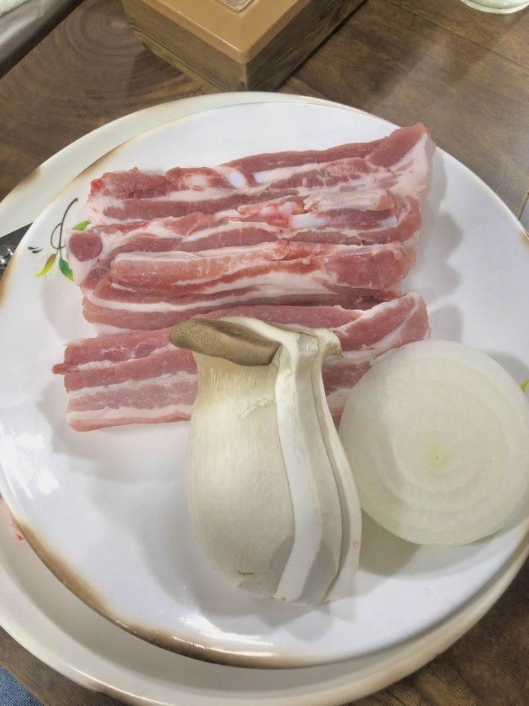 또치네삼겹살 이미지