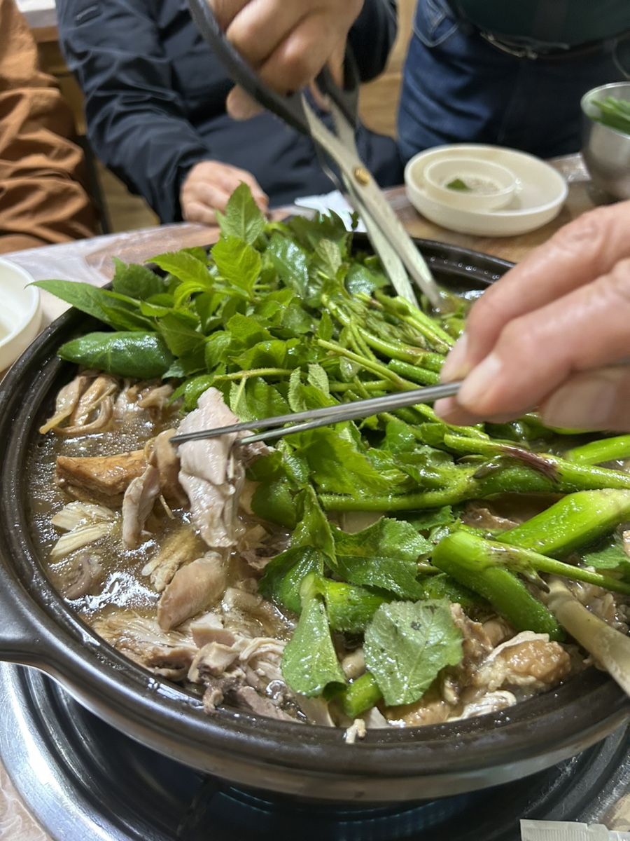 성현옻닭 이미지