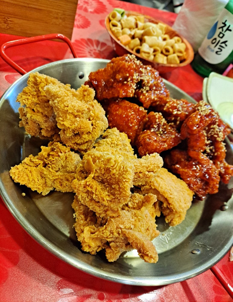 큐큐치킨 이미지