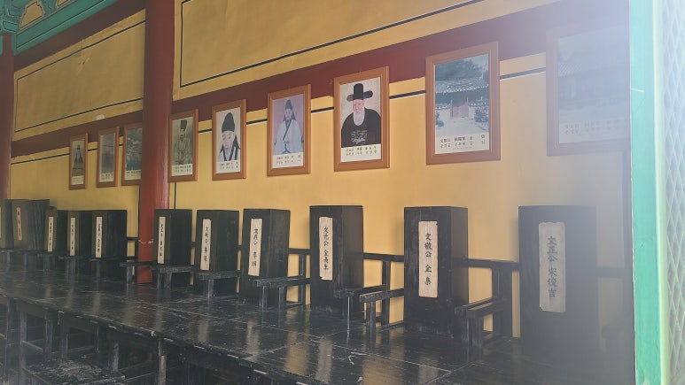 청주우암시니어클럽 이미지