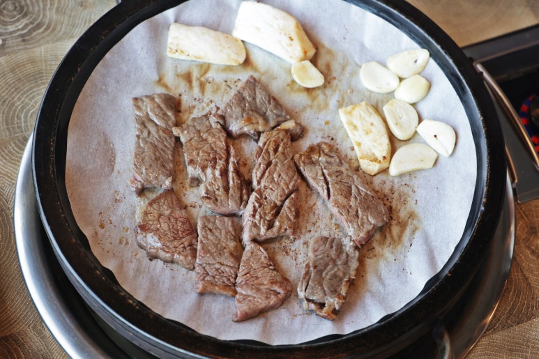 총체보리한우 정육식당 이미지