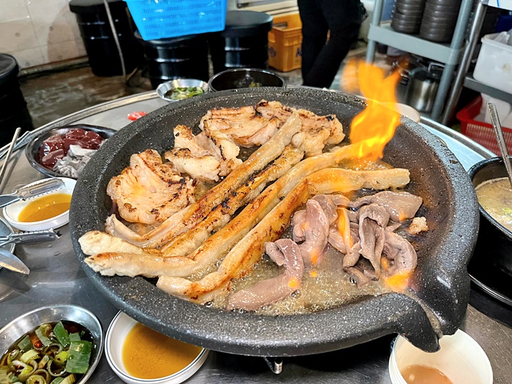 서촌뜰애우곱창타운 이미지