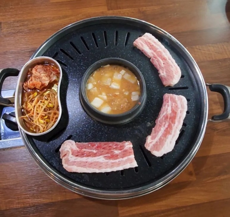 가보자삼겹무한리필 이미지