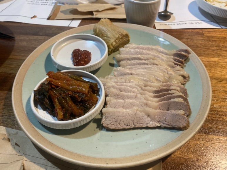 건강밥상한정식 이미지