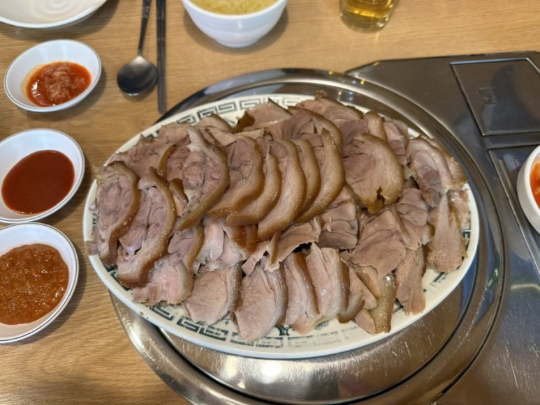 금복족발 이미지