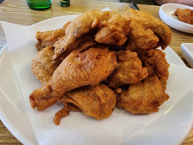 구워더존치킨 이미지
