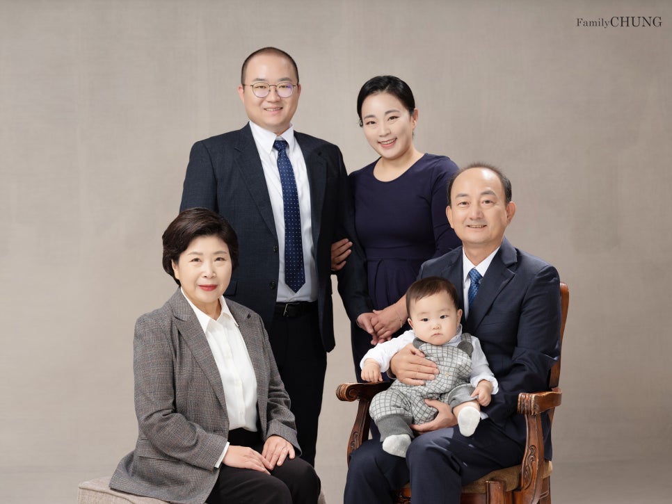 스튜디오밀리 이미지
