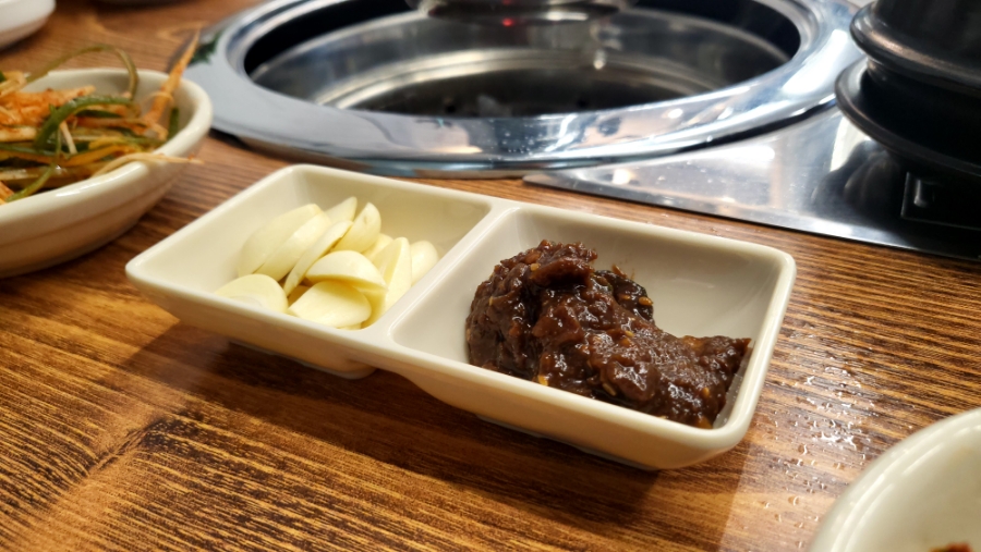 구구구숯불돼지구이 이미지